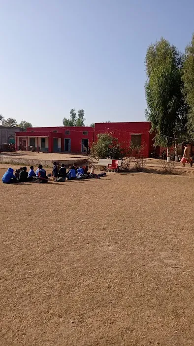 Government Associate College Kot Momin Picture 6