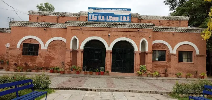 The Christian Higher Secondary School & College Picture 2
