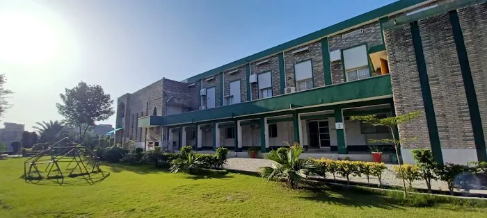 ISMA Institute of Pharmaceutical Sciences Gujrat Picture 1