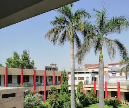 Principal Residence Government islamia post Graduate college for women Hafizabad