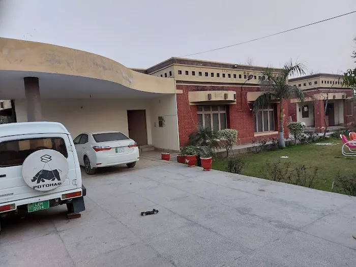 Principal Residence Government islamia post Graduate college for women Hafizabad Picture 2