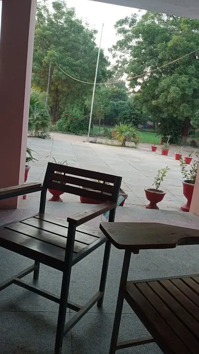 Govt. Shuhada E APS Memorial High School No. 2 Picture 4