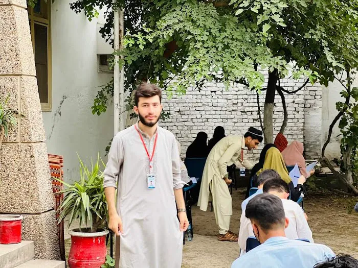 Government Girls commerce College Arbab Road Picture 8