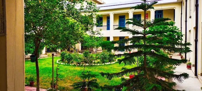 RPDC OLD RITE (REGIONAL PROFESSIONAL DEVELOPMENT CENTER FEMALE TOWN SHIP BANNU ) Picture 5