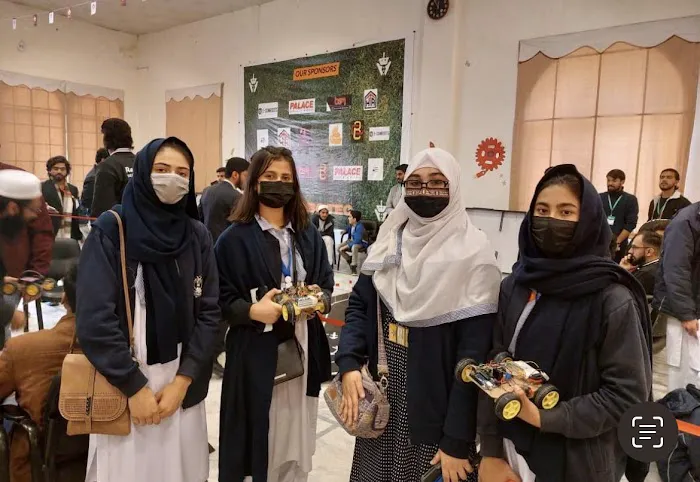 Forward Girls College Picture 7