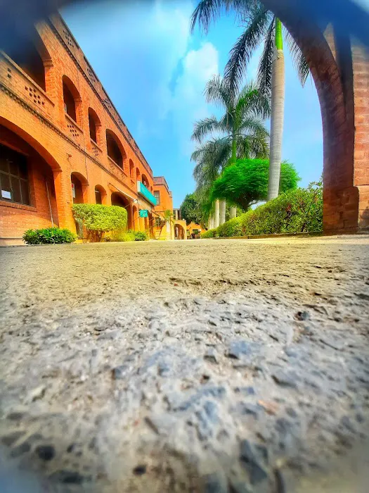 University Of The Punjab - Gujranwala Campus Picture 3