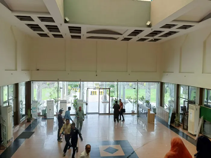 International Institute of Science, Art and Technology (IISAT) Picture 2