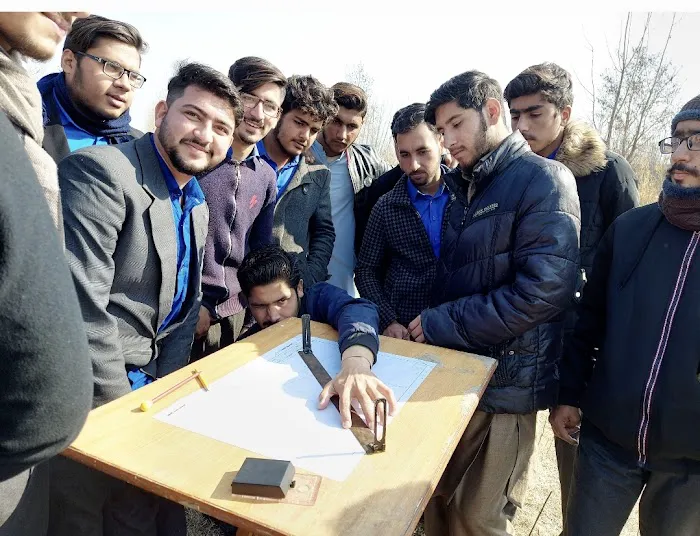 ILHAM College of Technology Picture 8