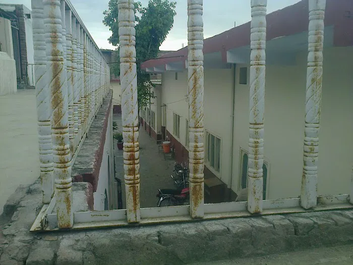 ILHAM College of Technology Picture 1