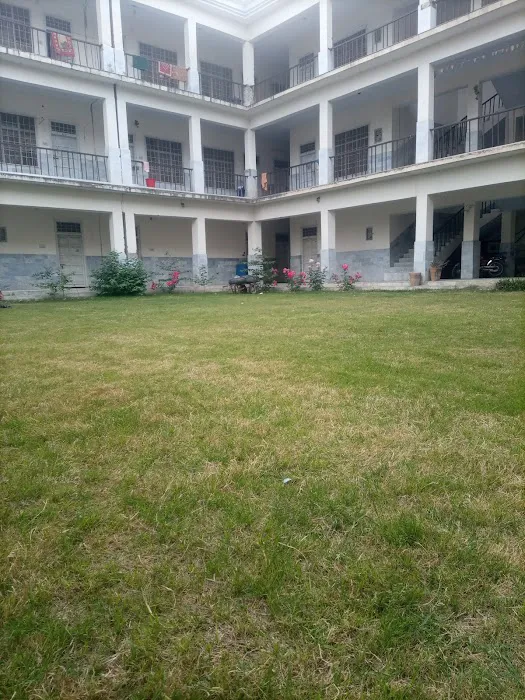 Zoology department Picture 1