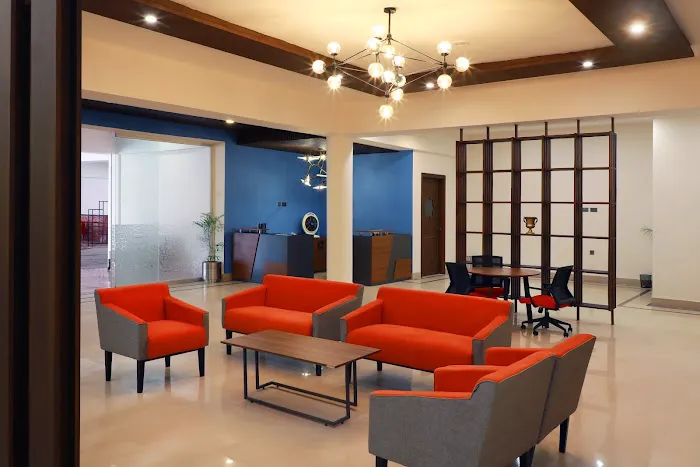 The Learning Hub College For Girls Picture 4