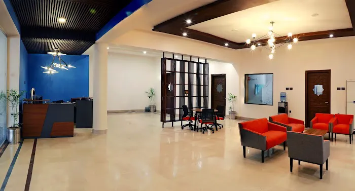 The Learning Hub College For Girls Picture 5