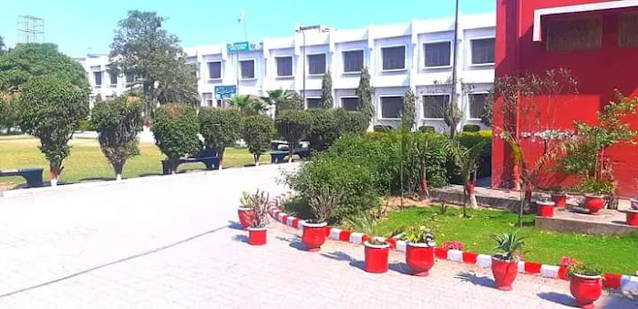 Govt Associate College for Women Picture 4