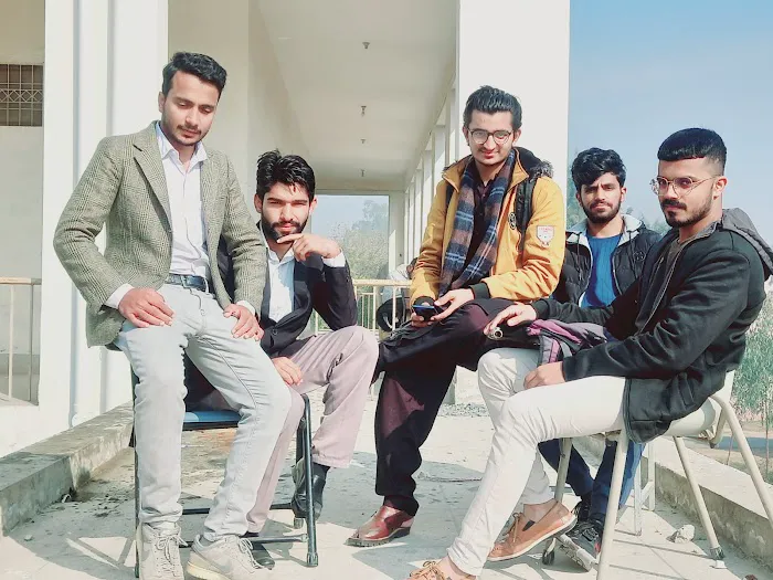Institute of Arts & Design - UOS Picture 1