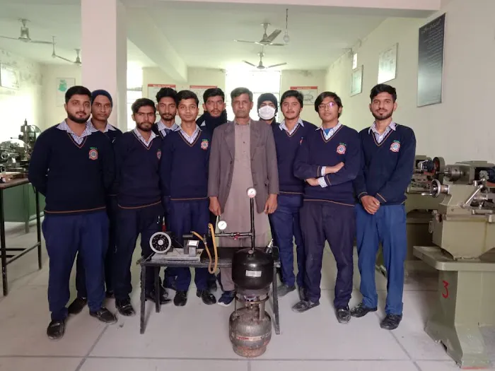 Hira College Picture 7