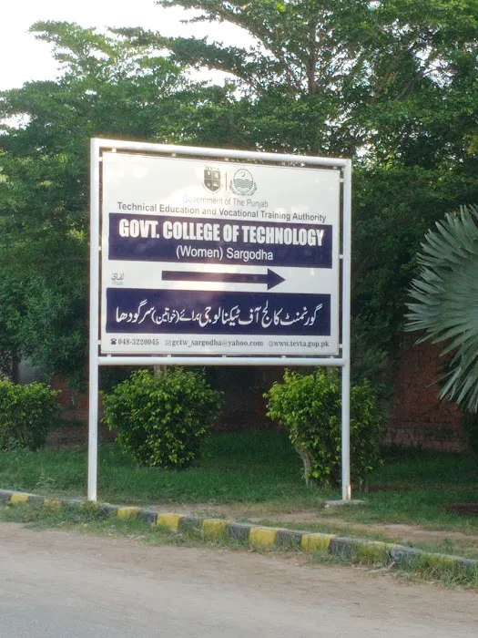 GOVERNMENT COLLEGE OF TECHNOLOGY FOR WOMEN SARGODHA Picture 9