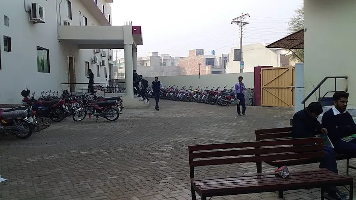 Ilm College Boys Campus Picture 5