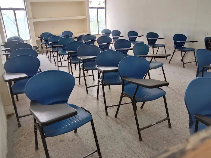 Punjab College Blue Area Picture 4