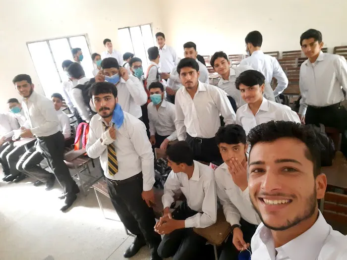 FG Inter College Batkhala Picture 10