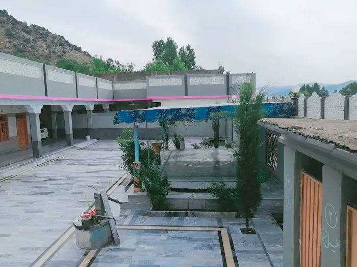 Jamia dar e arqam جامعہ دار ارقم (پل سیرئ) Picture 1