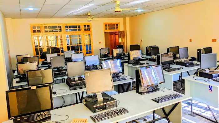 Ismail Nursing Institute Picture 7
