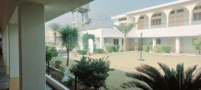 JAMIA RAHMANIA DARGAI Picture 3