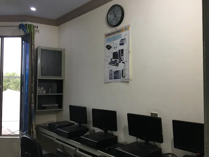 SOFT TECH COMPITER COLLEGE AND ACADEMY Picture 3