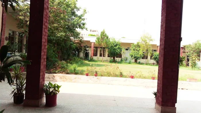 GGDC NO 2 HAYATABAD Phase 5 Peshawar Picture 4