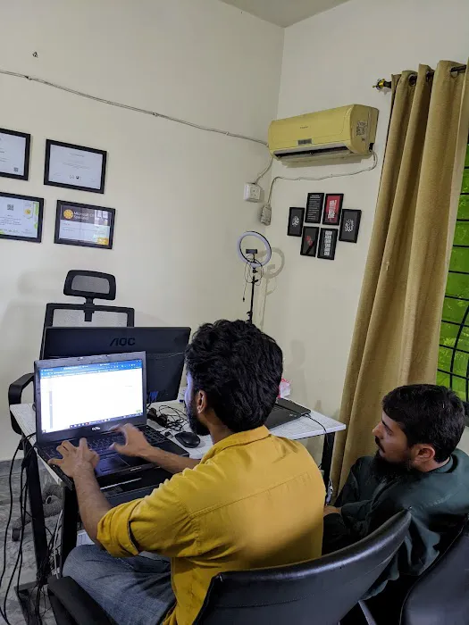 HunarBaaz Digital Marketing Training Center Picture 1