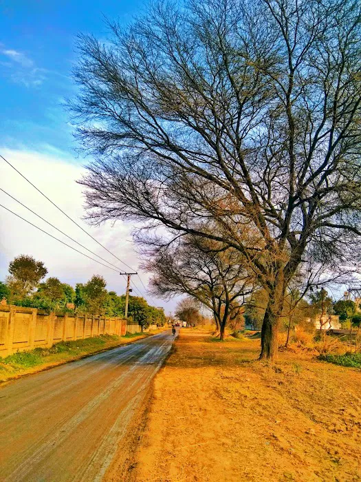 University of Engineering & Technology Gujranwala Campus Picture 8