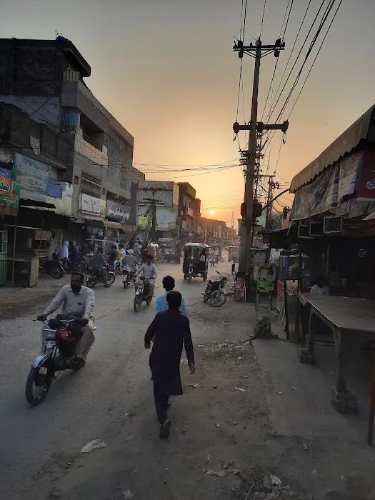 Race course road Gujranwala Picture 1