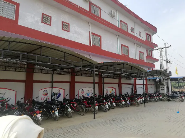 Al Fanan College Picture 4