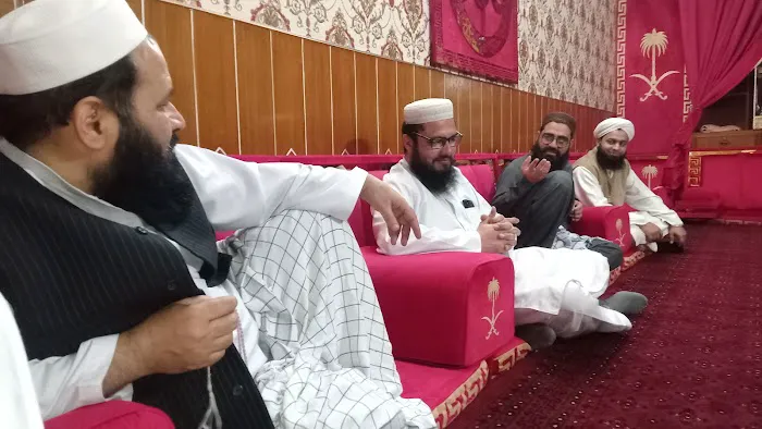 Jamia Muzahir ul Uloom Picture 7