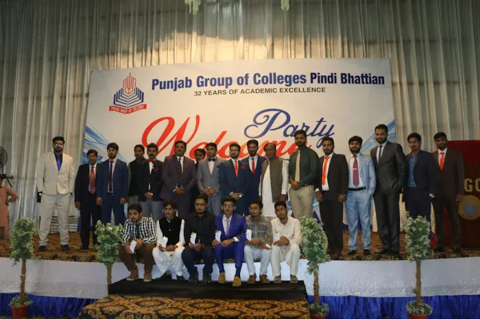 Punjab Colleges Pindi Bhattian branch Picture 3