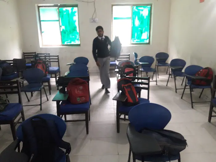 Punjab Colleges Pindi Bhattian branch Picture 5