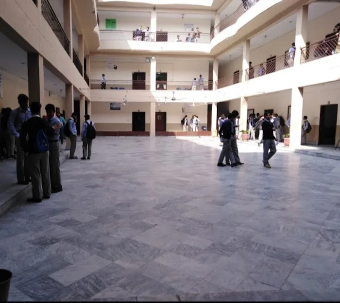 PUNJAB COLLEGE BOYS KANGNIWALA ENGINEERING Picture 3