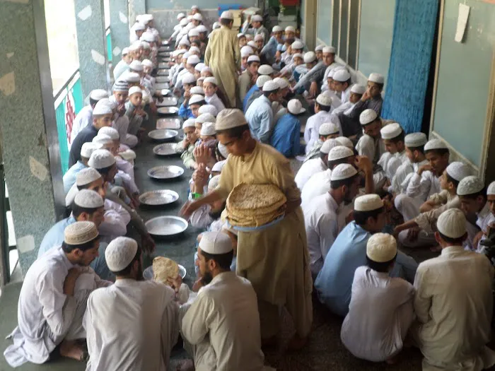 Madrasa Tahfeez Ul Quran Chakesar Picture 9