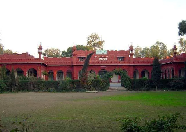 Govt Islamia Post Graduate College Chiniot Picture 9