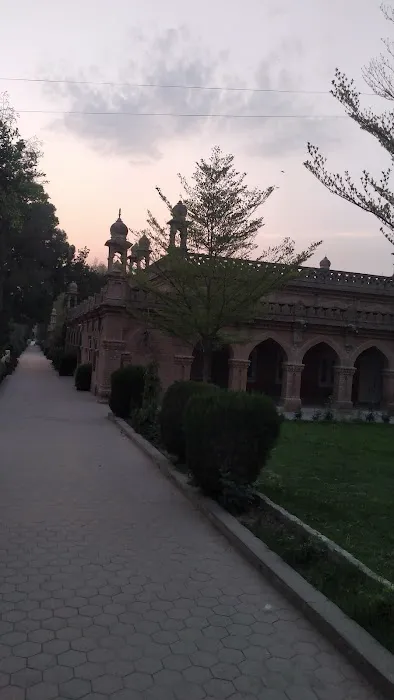 Islamia College for Girls Picture 4