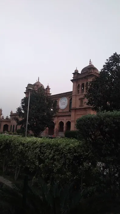 Islamia College for Girls Picture 1