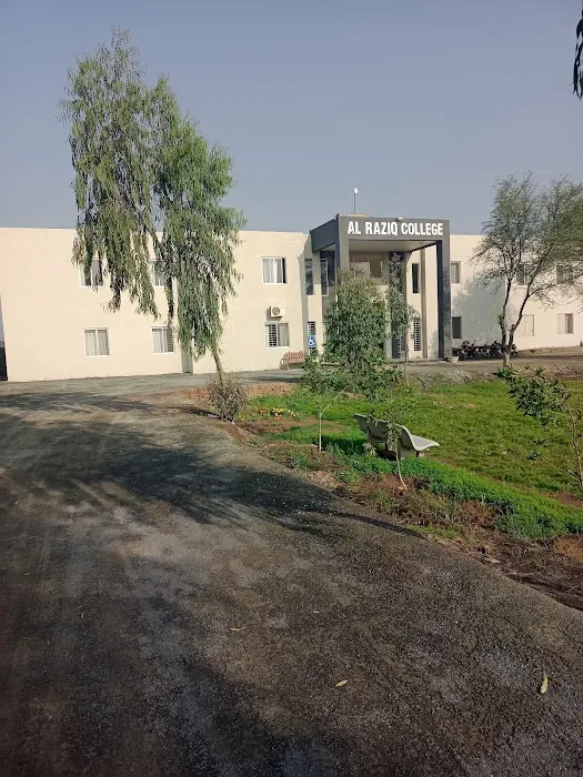 Al Raziq College of Pharmacy Sargodha Picture 1