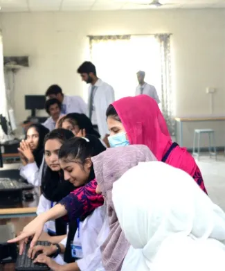 Al Raziq College of Pharmacy Sargodha Picture 6