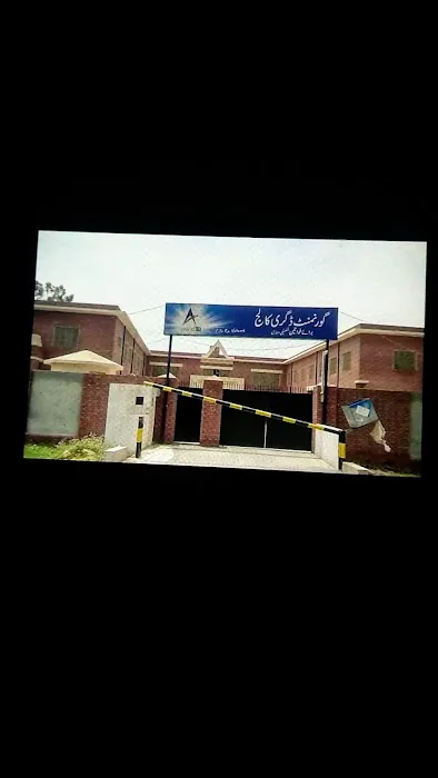 Govt.degree college for women Sukheki Mandi Distt.Hafiz Abad Picture 6