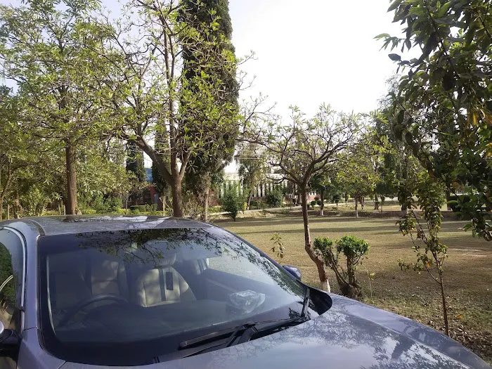 Government College Of Technology(M) Sargodha Picture 9