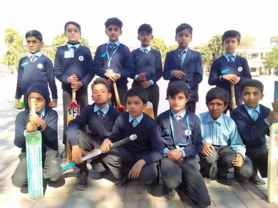 Fazaia Model Inter College Mushaf Picture 2